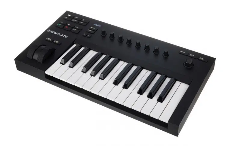 Native Instruments A25