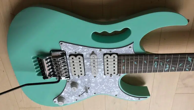 Ibanez JEM70V Steve Vai